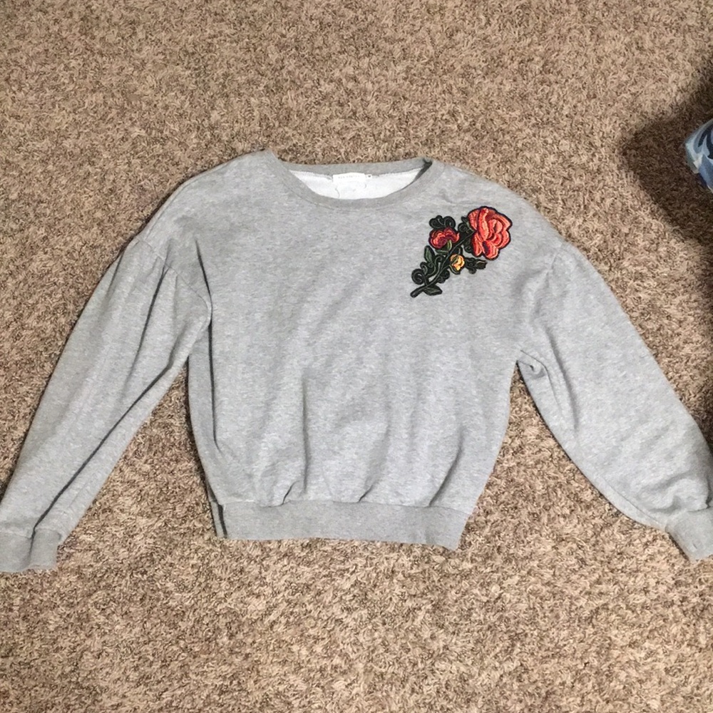 Grey crop sweater
